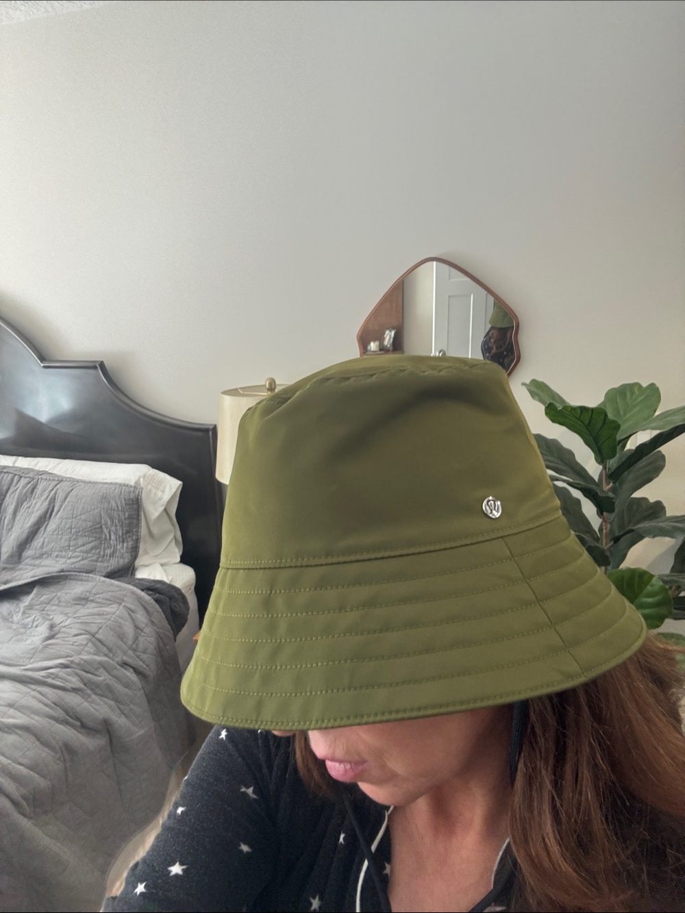 NWOT Lululemon Olive Green Bucket Hat - Women's Fashion Accessory